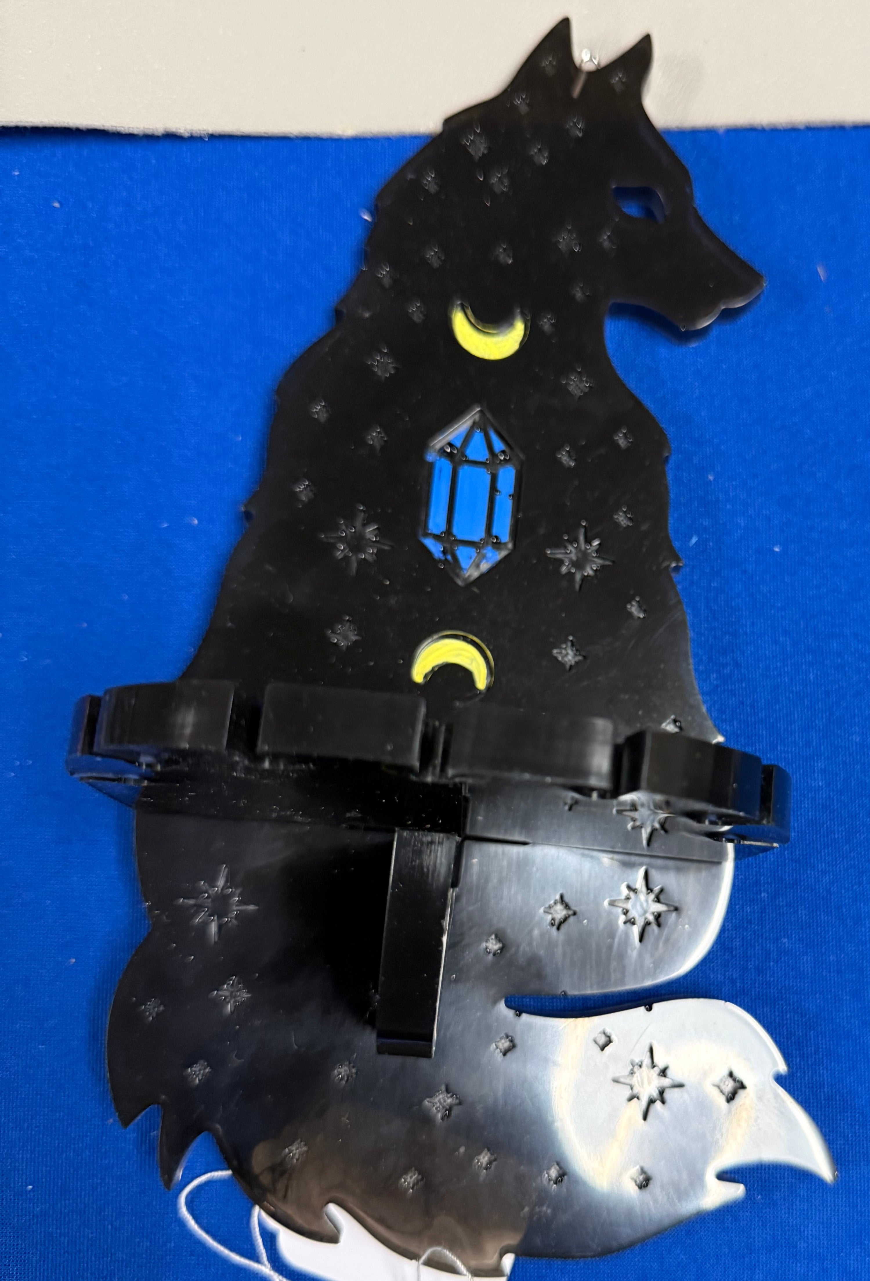 Figurine/Art - Resin