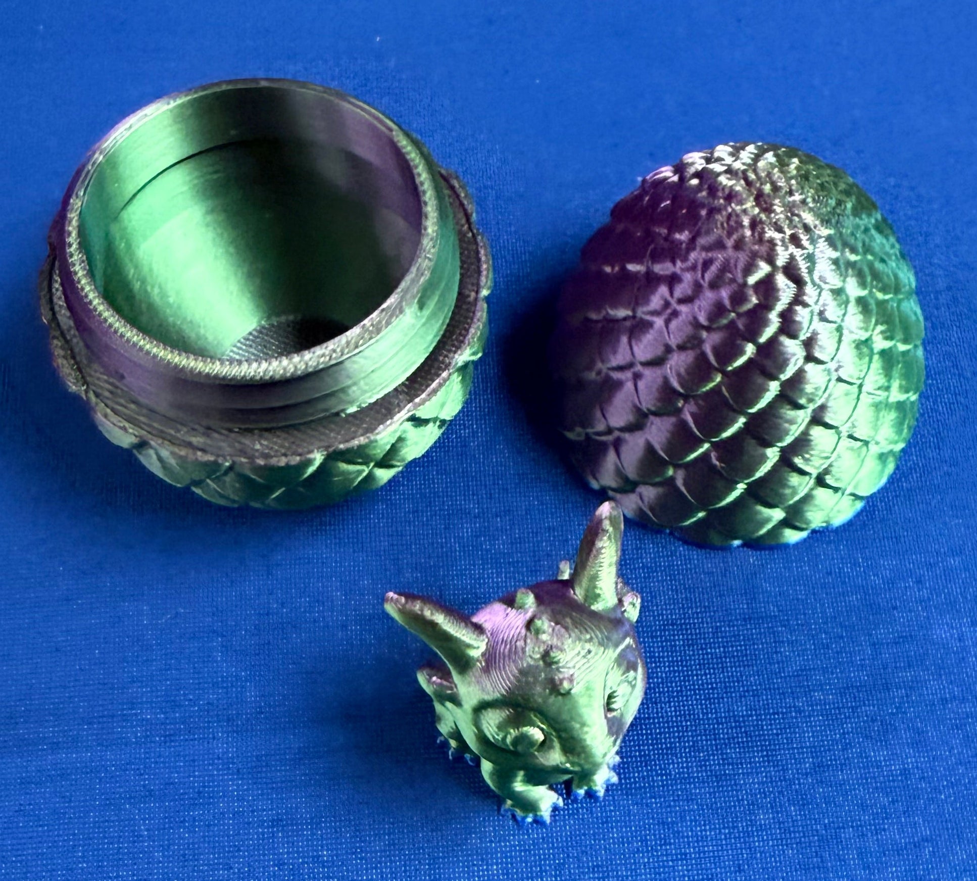 Figurine - Hidden Eggs (3D)